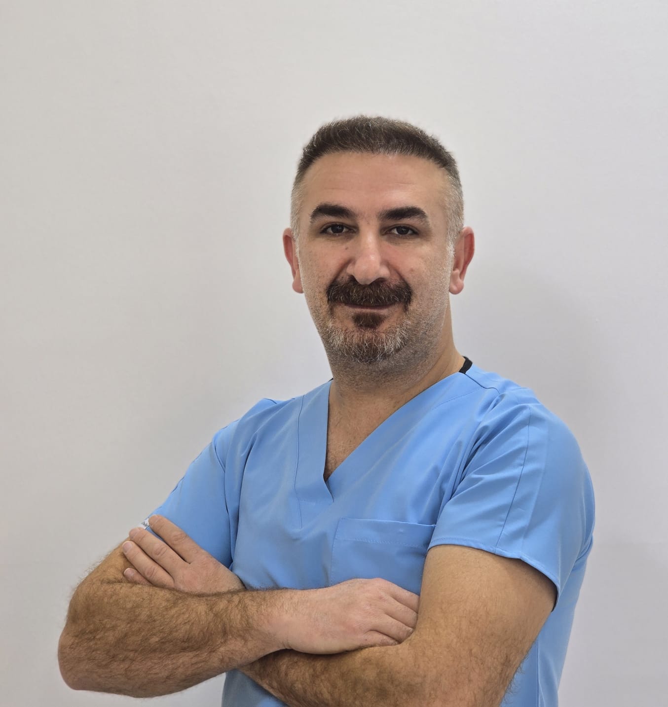 Diş Hekimi Tanju Demirtaş — Denttaş Ağız ve Diş Sağlığı Polikliniği